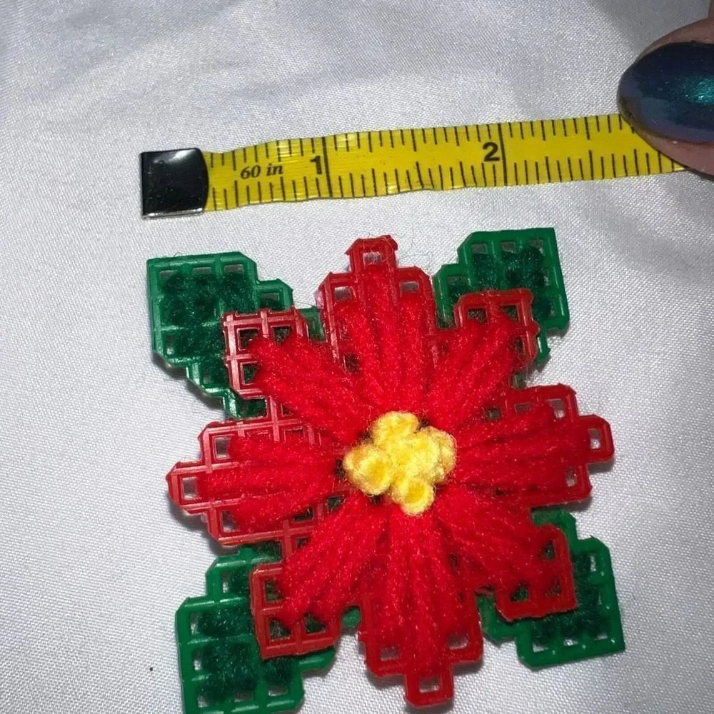 Vintage Handmade Yarn and Plastic Poinsettia Brooch